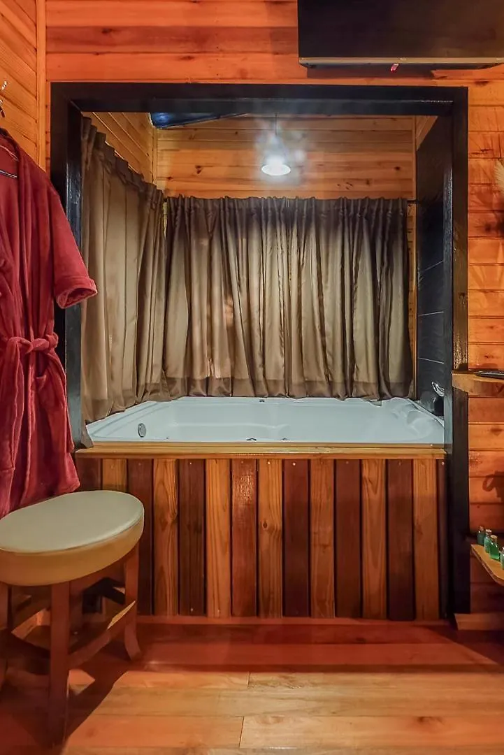 Konukevi Cabanas Capoeiras Urubici
